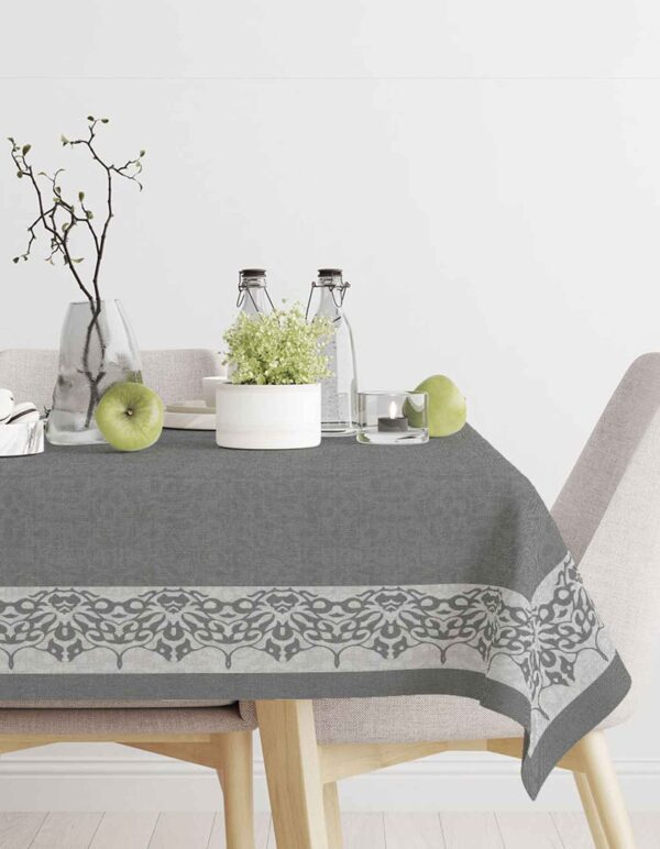 مفرش سفرة مطبوع 135×250سم - تصميم 94