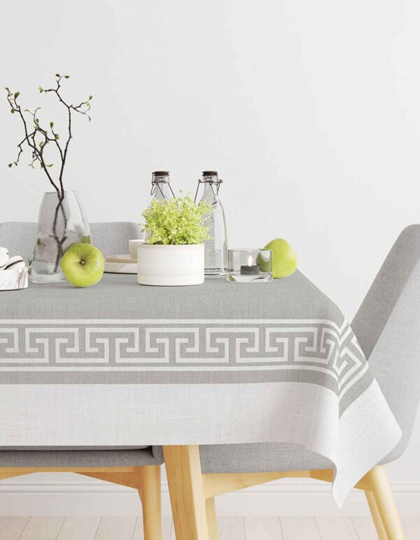 مفرش سفرة مطبوع 135×250سم - تصميم 182