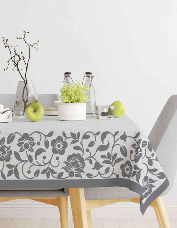 مفرش سفرة مطبوع 135×250سم - تصميم 183