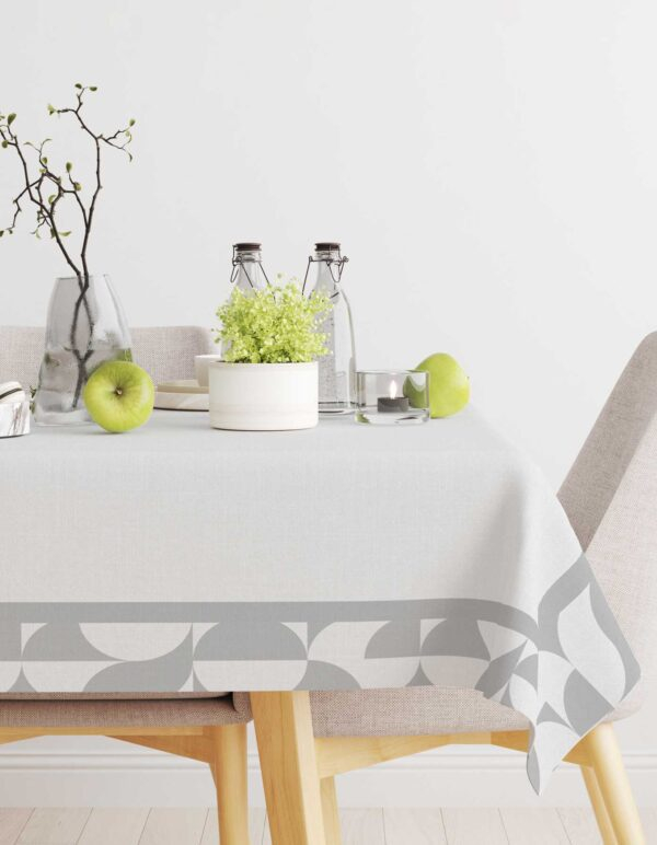 مفرش سفرة مطبوع 135×250سم - تصميم 294