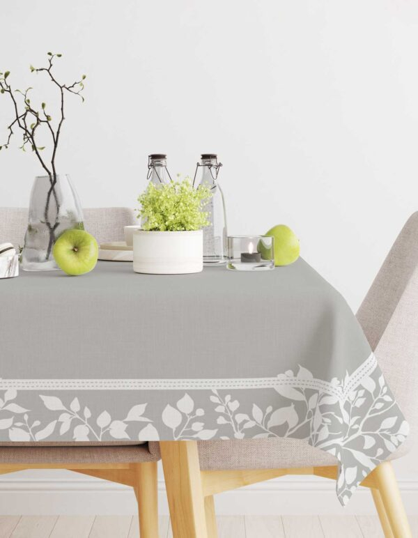 مفرش سفرة مطبوع 135×250سم - تصميم 302